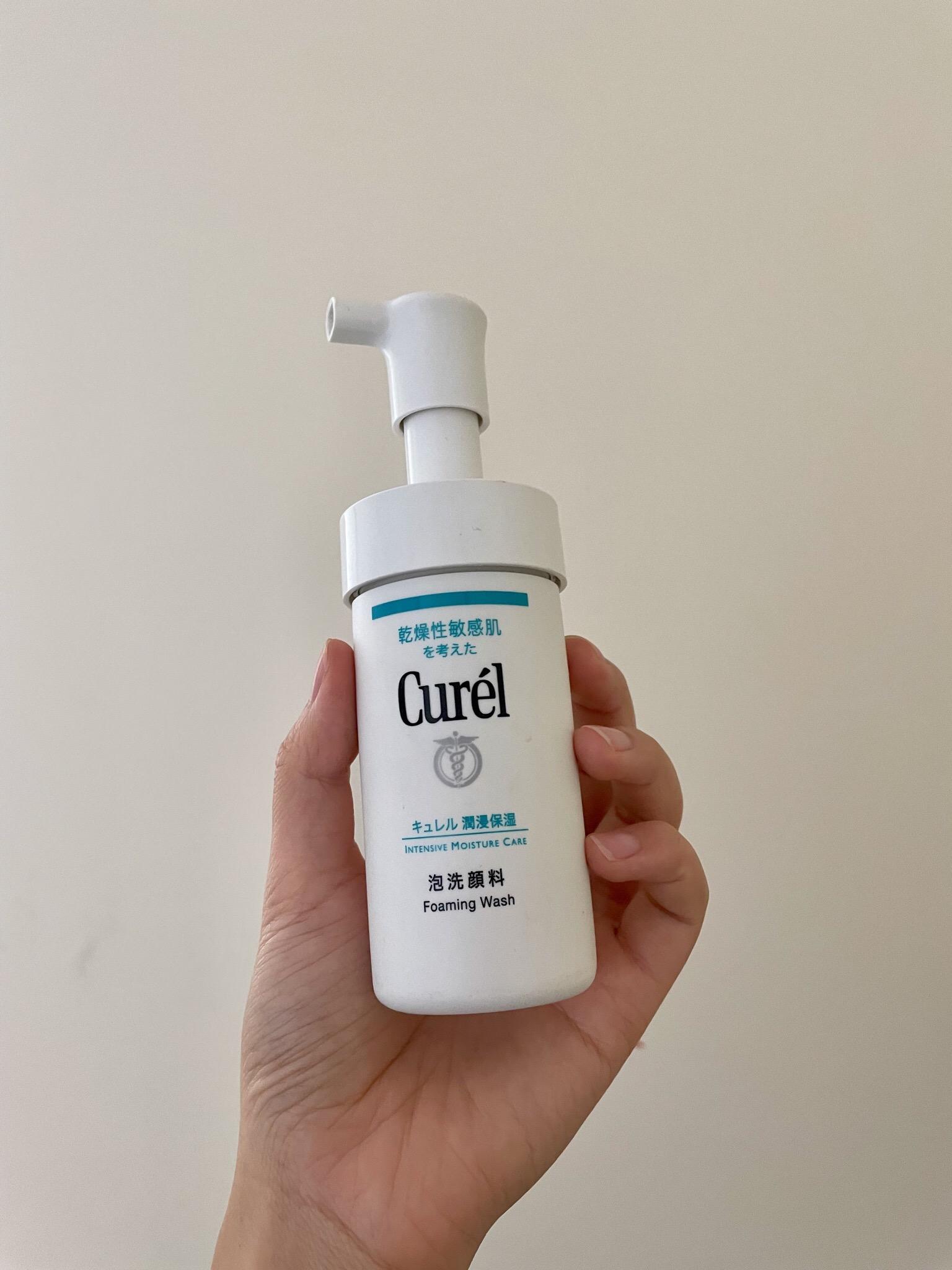 珂润控油洁颜泡沫洁面