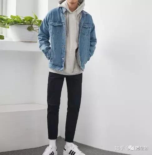 如何选择适合自己的宽松版型裤子 v2-103df63f30eba52c8ad5a0b38e814edd_r.jpg