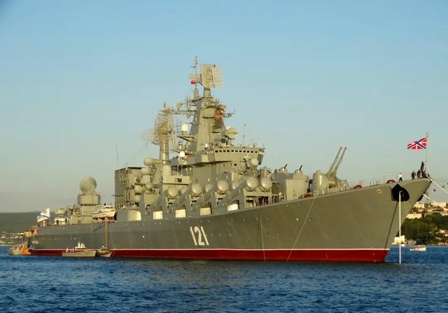 2020年的家底俄罗斯海军举行大阅兵能出来打的战舰还剩多少