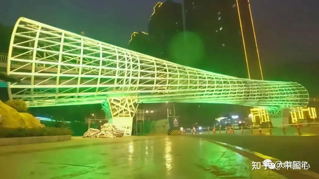 广州塔倒下湖北这座耗资2228万的景观桥火了你让广东人怎么想