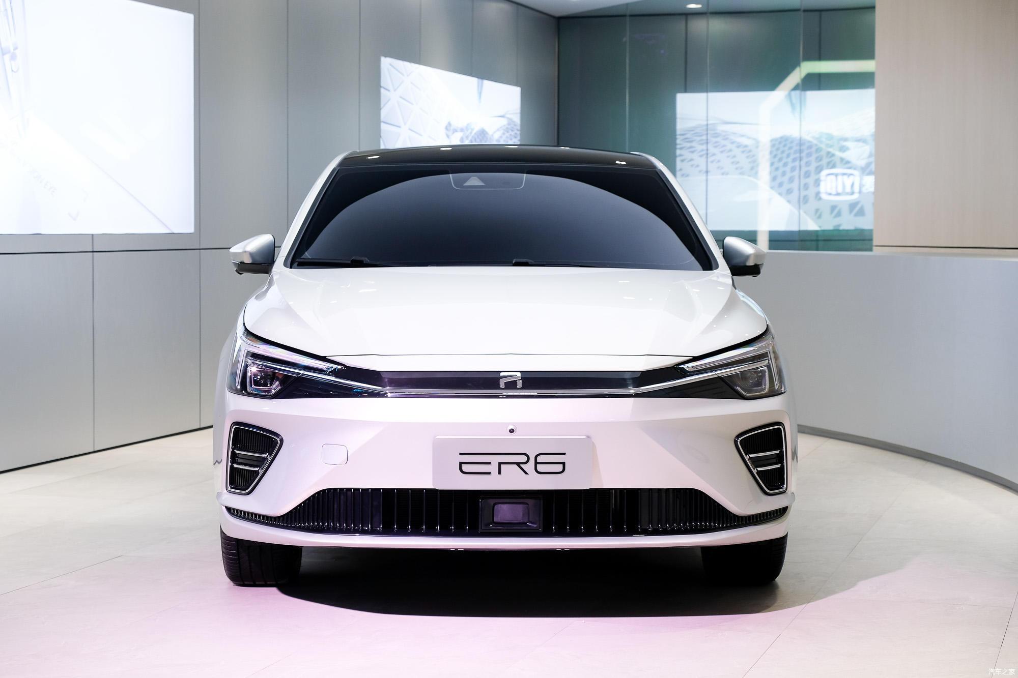 上汽荣威发布荣威er6搭载全新车标续航达605km