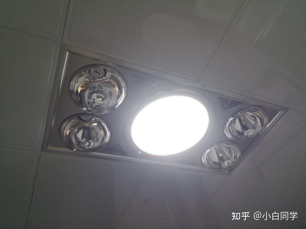 这些灯暖浴霸千万别买!2024推荐5款最佳灯暖浴霸高性价比