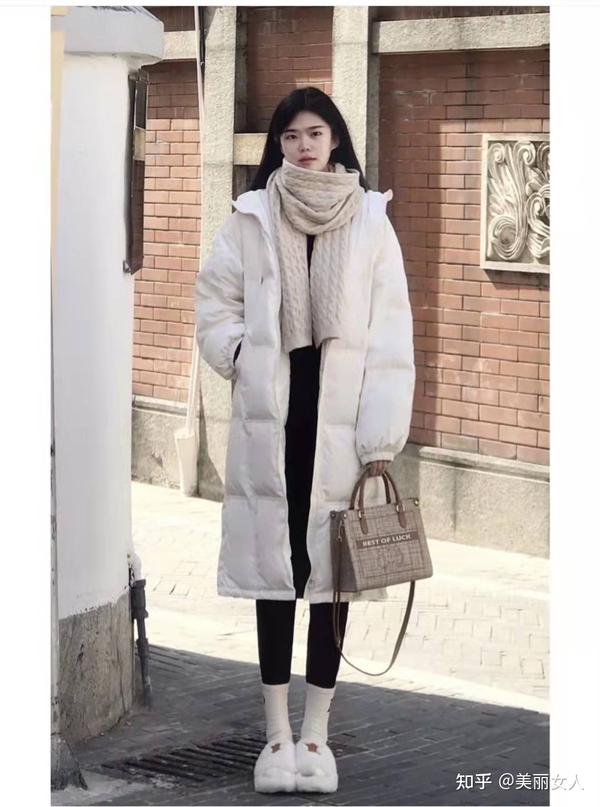 长款羽绒服搭配什么裤子和鞋好看 - 知乎