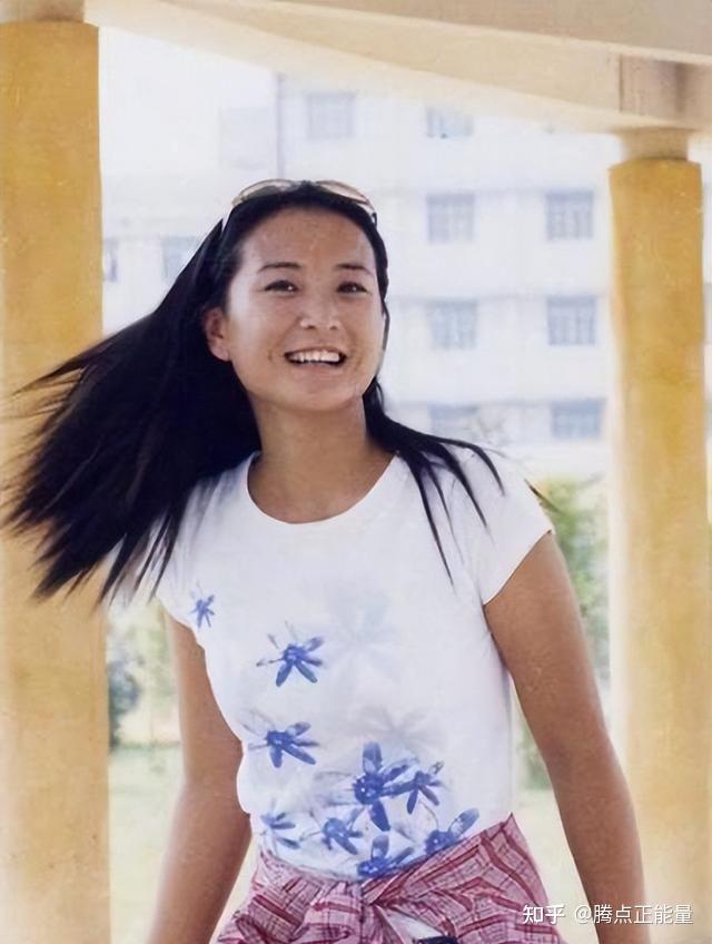 贾玲为新电影减重100斤,减掉半个自己,每天只吃一份素食 - 知乎