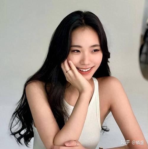 女大十八变小s高调晒照女儿很漂亮网友直呼台版张元英