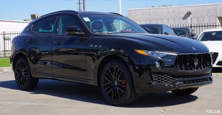 玛莎拉蒂levante档次高造型运动黑武士更帅气