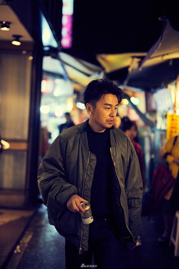 如何评价唐映枫个人专辑中的第四首单曲《小城中》?