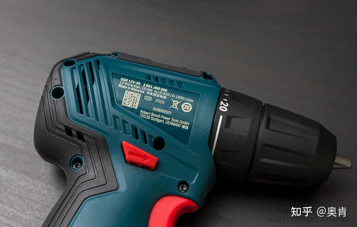 牧田df012vs博世gsr12v30电动螺丝刀对比评测功率大就能降维打击吗