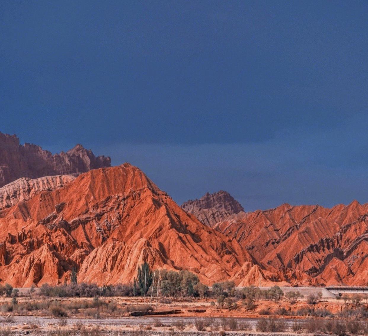 龟兹古城图片 v2-11872068470b81dc66f4fc91bd3679cb_1200x500.jpg