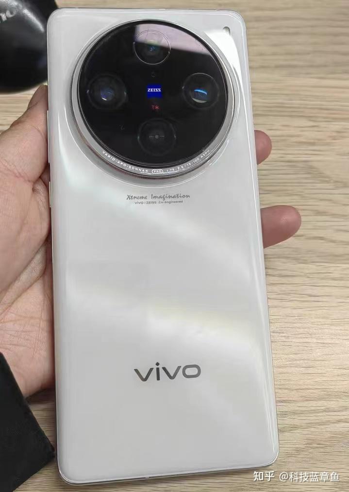5499降至4901元喜欢大存储的有福了vivox100pro降幅近600