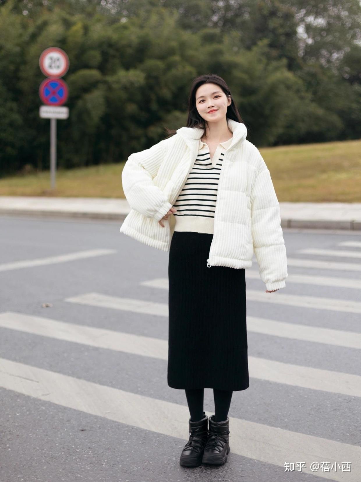 真正的保暖穿搭在这里长款短款羽绒服配半身裙裤子都很美