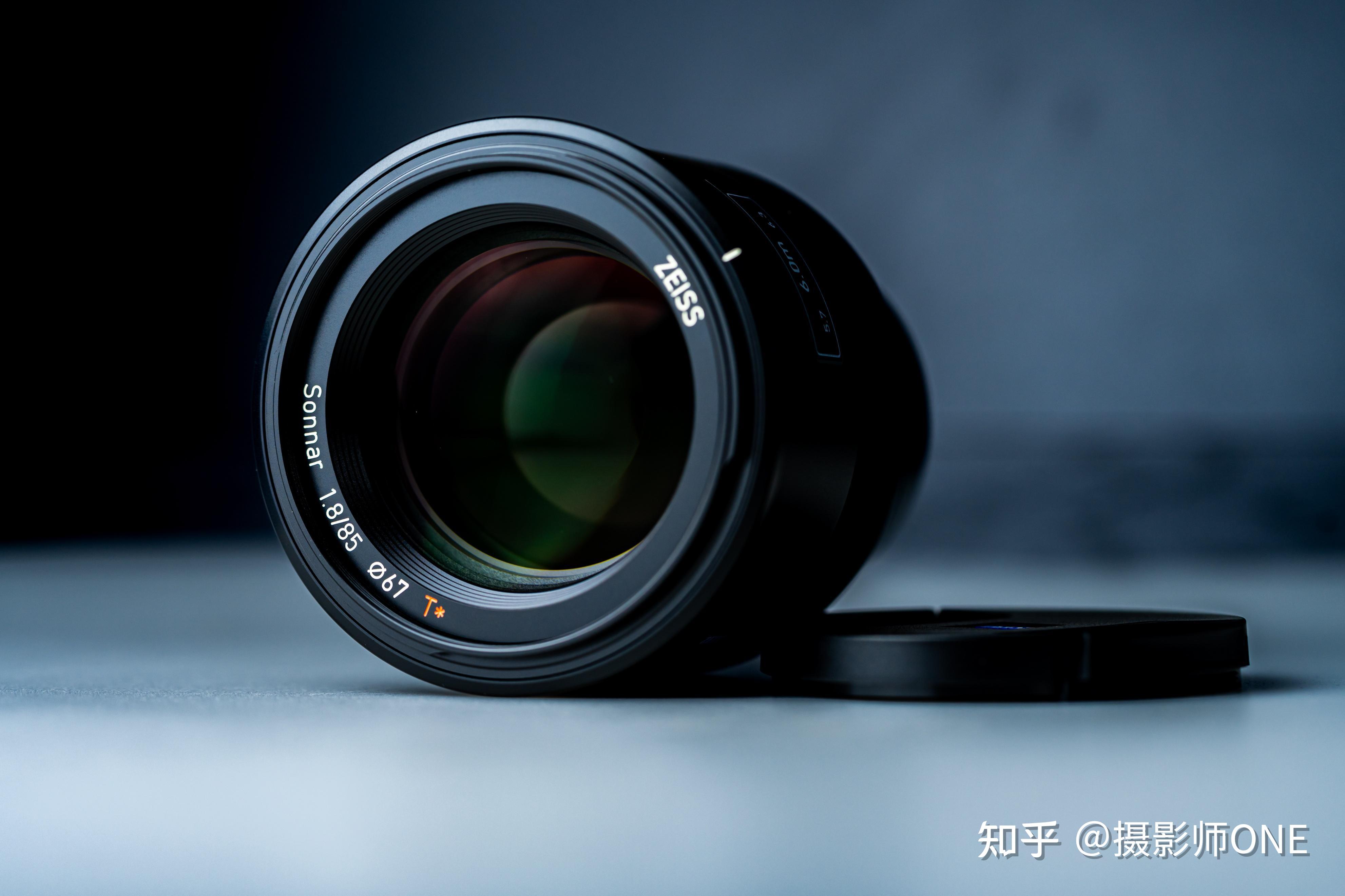  batis 85mm f1 8 