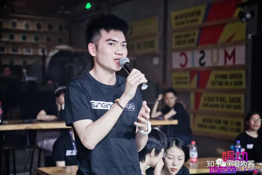 唱功大学专访唱功大学助教greman赵铁柱鲜活的歌唱梦想超励志的音乐