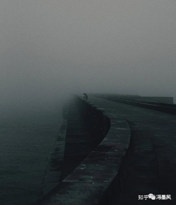 表现孤独感的色彩是怎样的