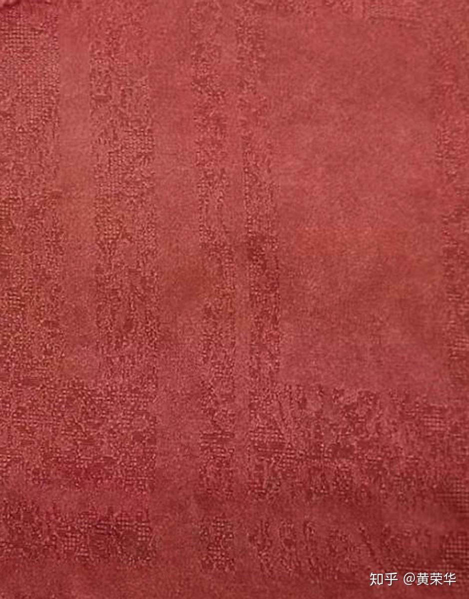 几种红色植物染料在希赛尔桑蚕丝交织缎上的染色