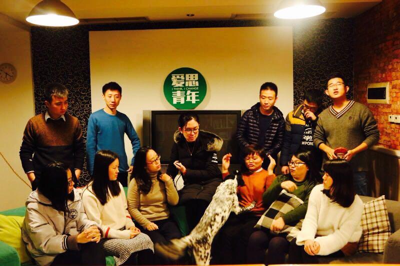 什么是青年旅行社 v2-125de749b96fe2a33de2ad7da56cd95a_r.jpg