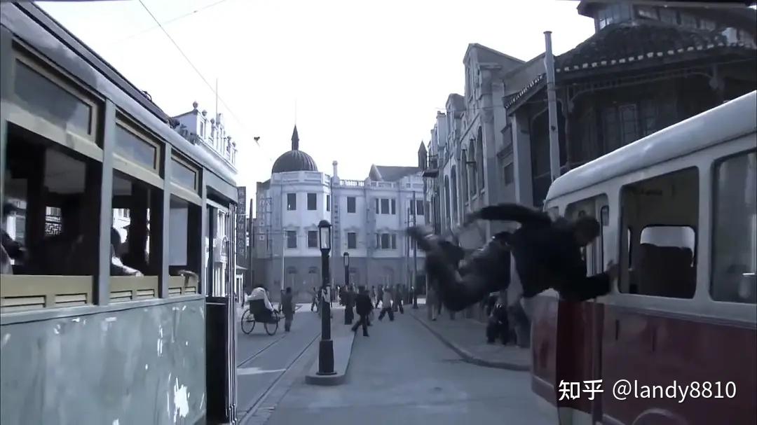 特务中了燕双鹰埋伏