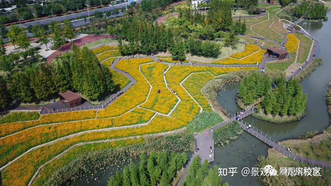 1,江南某城市城北有一处自然山体,山脚原有一座五金工厂,现已整体搬迁