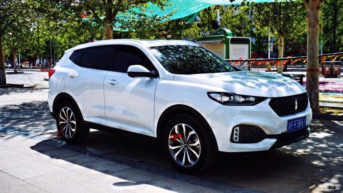 年轻时尚分享我的爱车weyvv6的用车感受