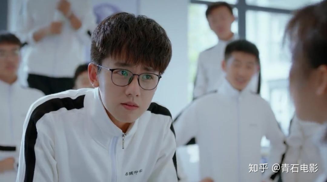 全世界最好的你电视剧整集 v2-12ea68e5677013278456bce186d95941_r.jpg