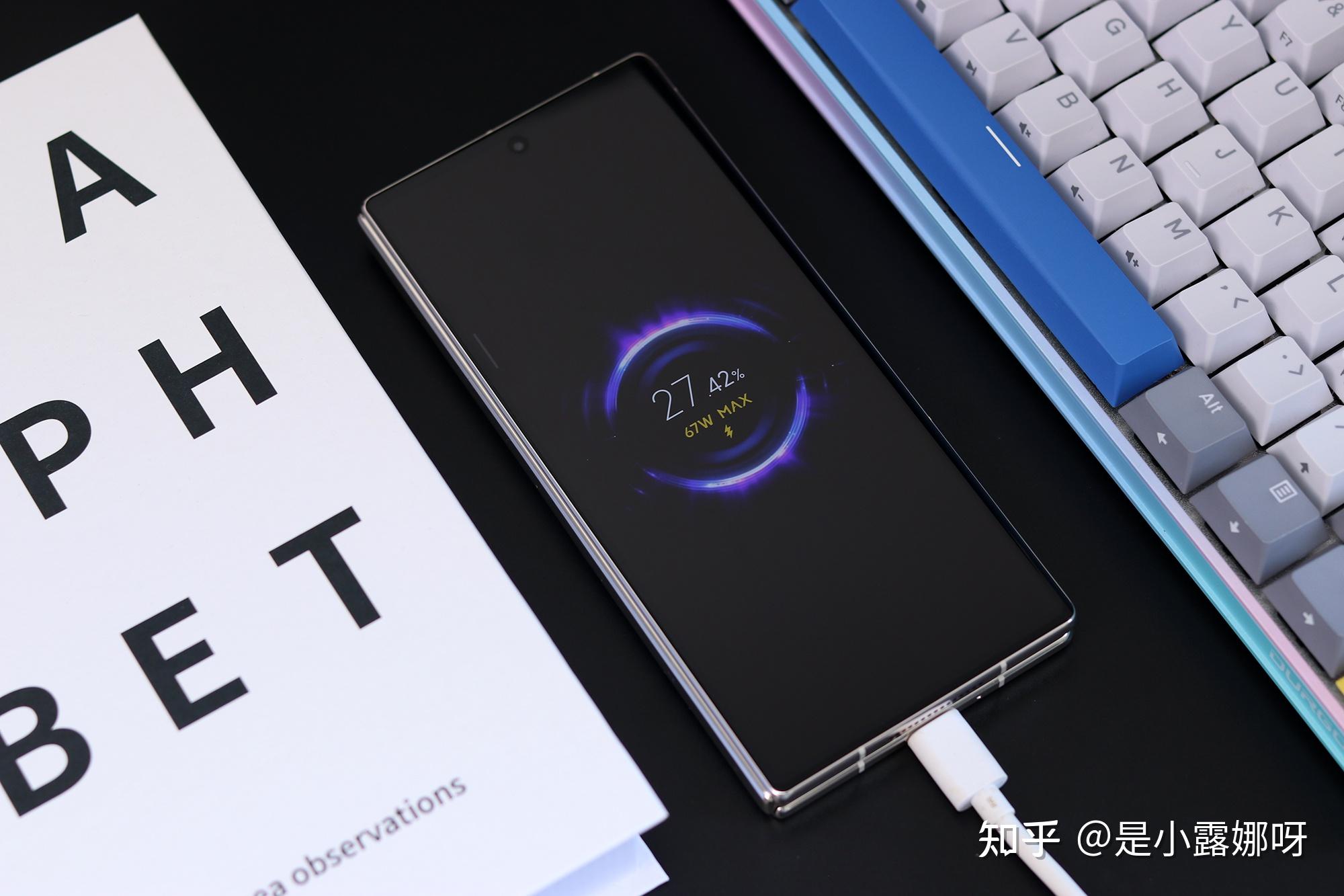 小米折叠屏手机翻身之作mixfold2提升不止一点点