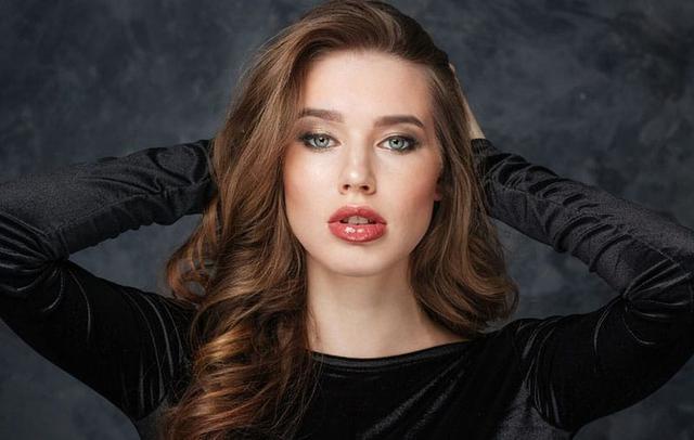 在爱情中哪些星座是蛇蝎美人