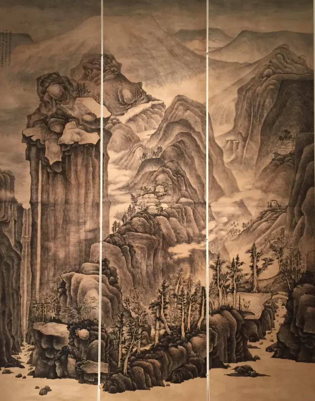 20cm指导老师:林海钟王腾 《成住坏空》410x260cm指导老师:陈向迅熊伟