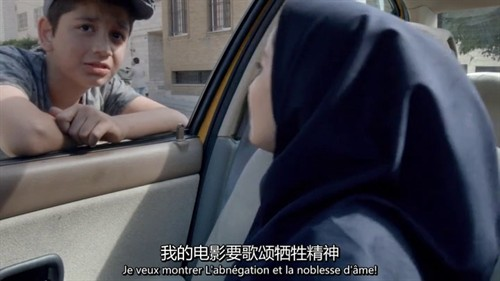 《出租车》看伊朗导演如何带着镣铐跳舞