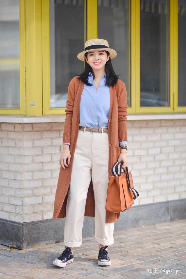 get三木博主衬衫配开衫,春夏这样穿赚足回头率
