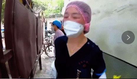 突发！130000名医生再次罢工，官方发布紧急命令，这个国家已彻底失控！