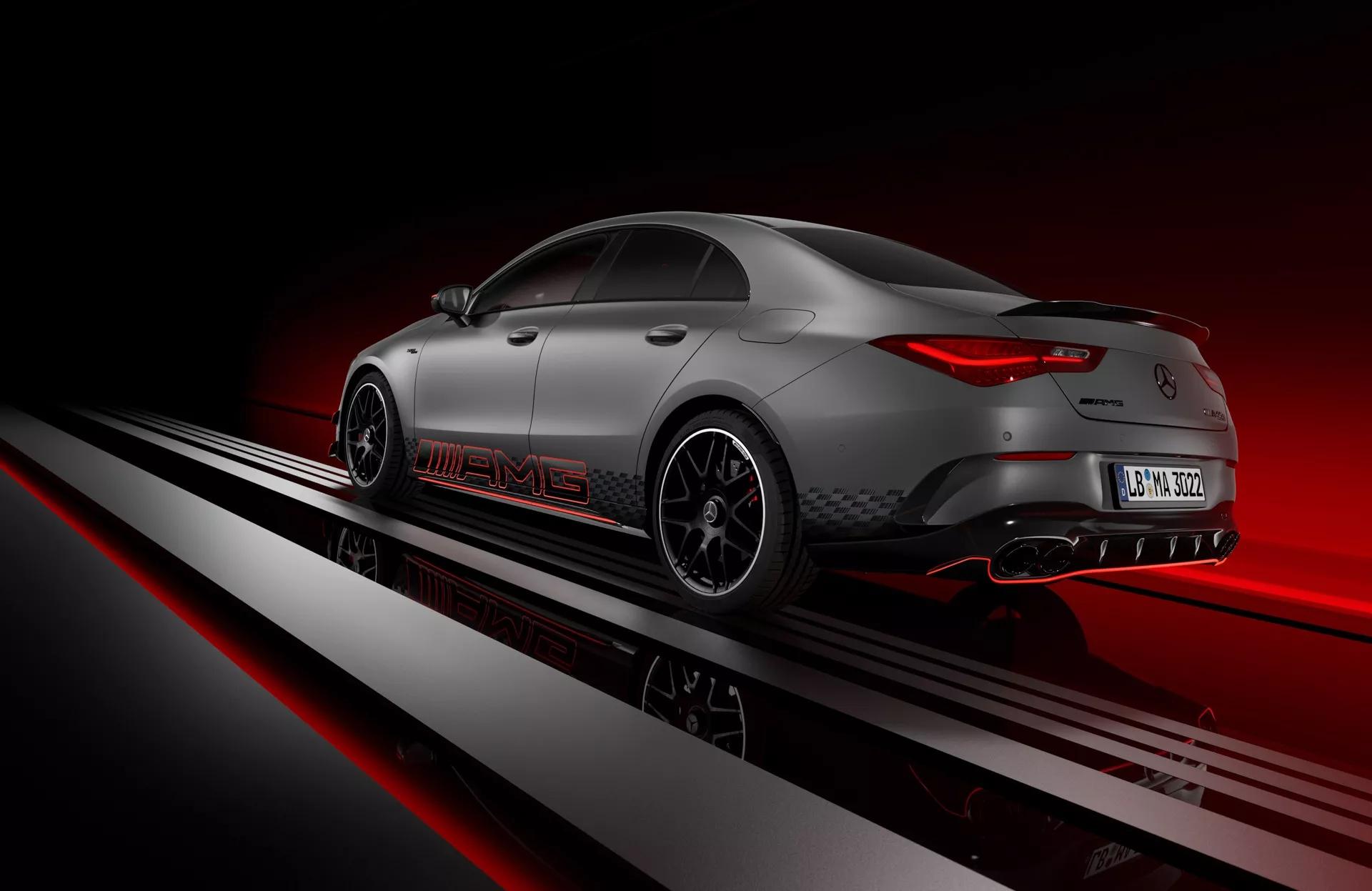 配备夜幕星河格栅新款奔驰cla家族官图发布