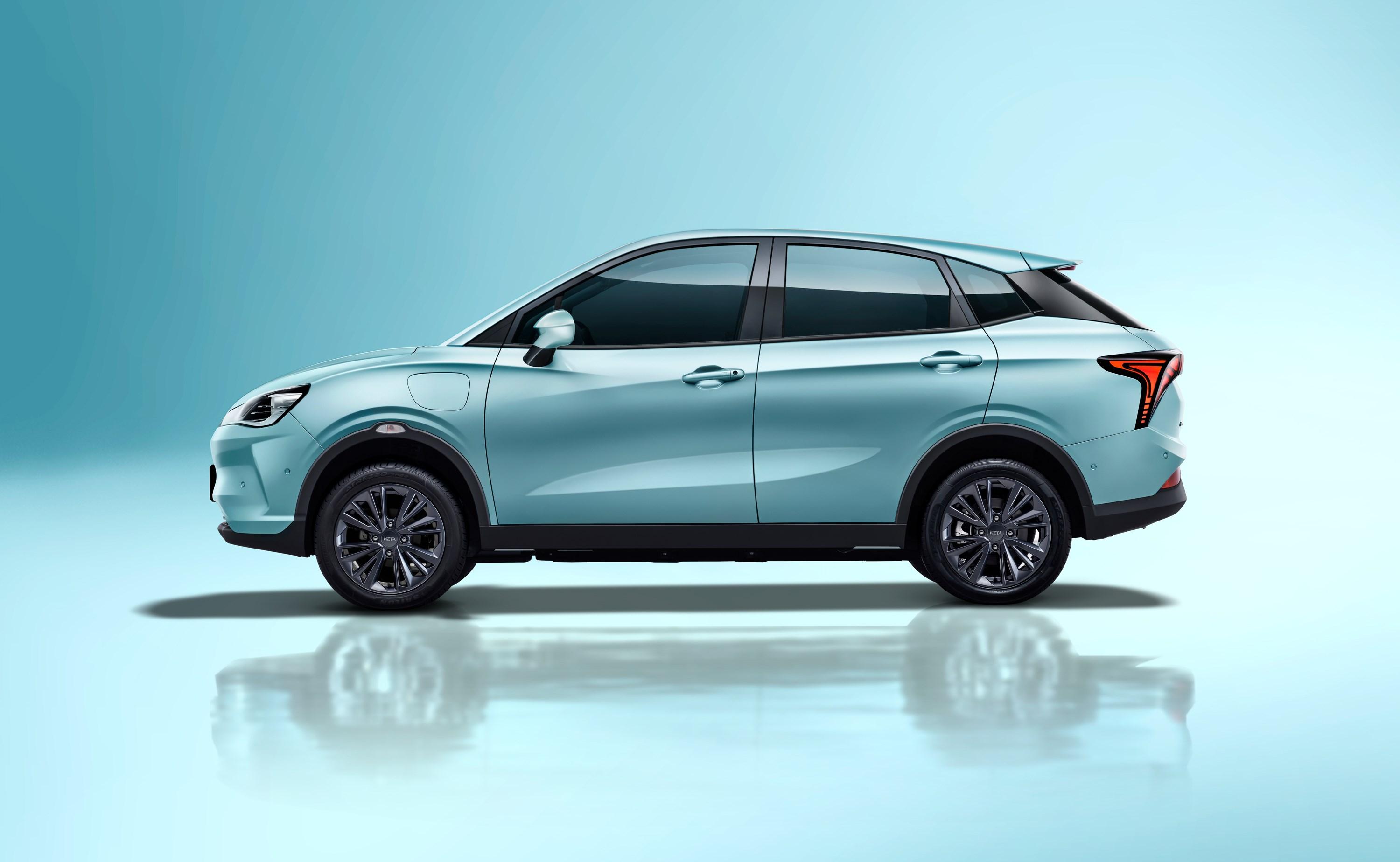 配l2级自动驾驶起售才769万元哪吒vpro正式上市