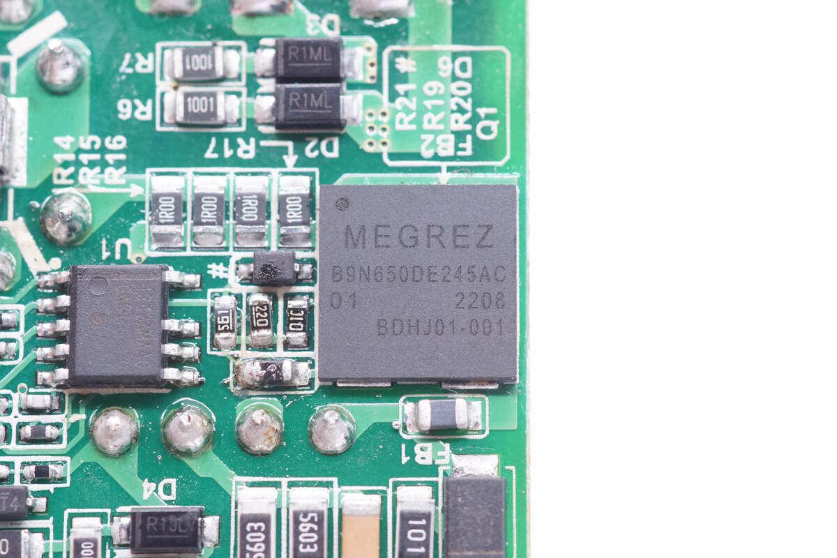 拆解报告:白牌60w双usb-c口快充充电器upd065a-01pa