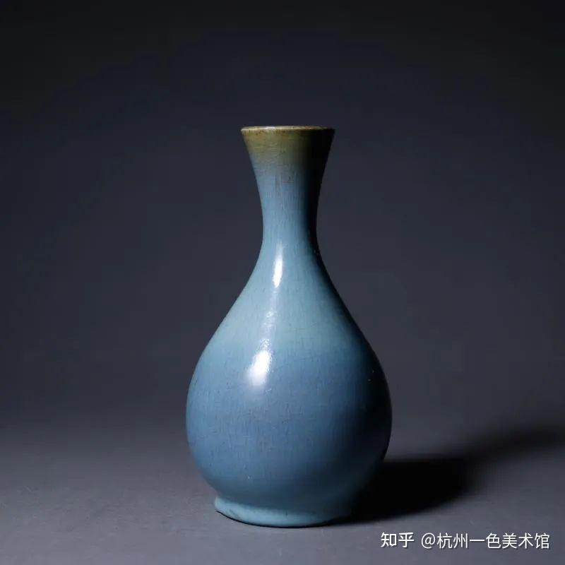 愿有花与酒，足以慰风尘| 钧窑天蓝釉胆瓶，曜目的一抹蓝- 知乎