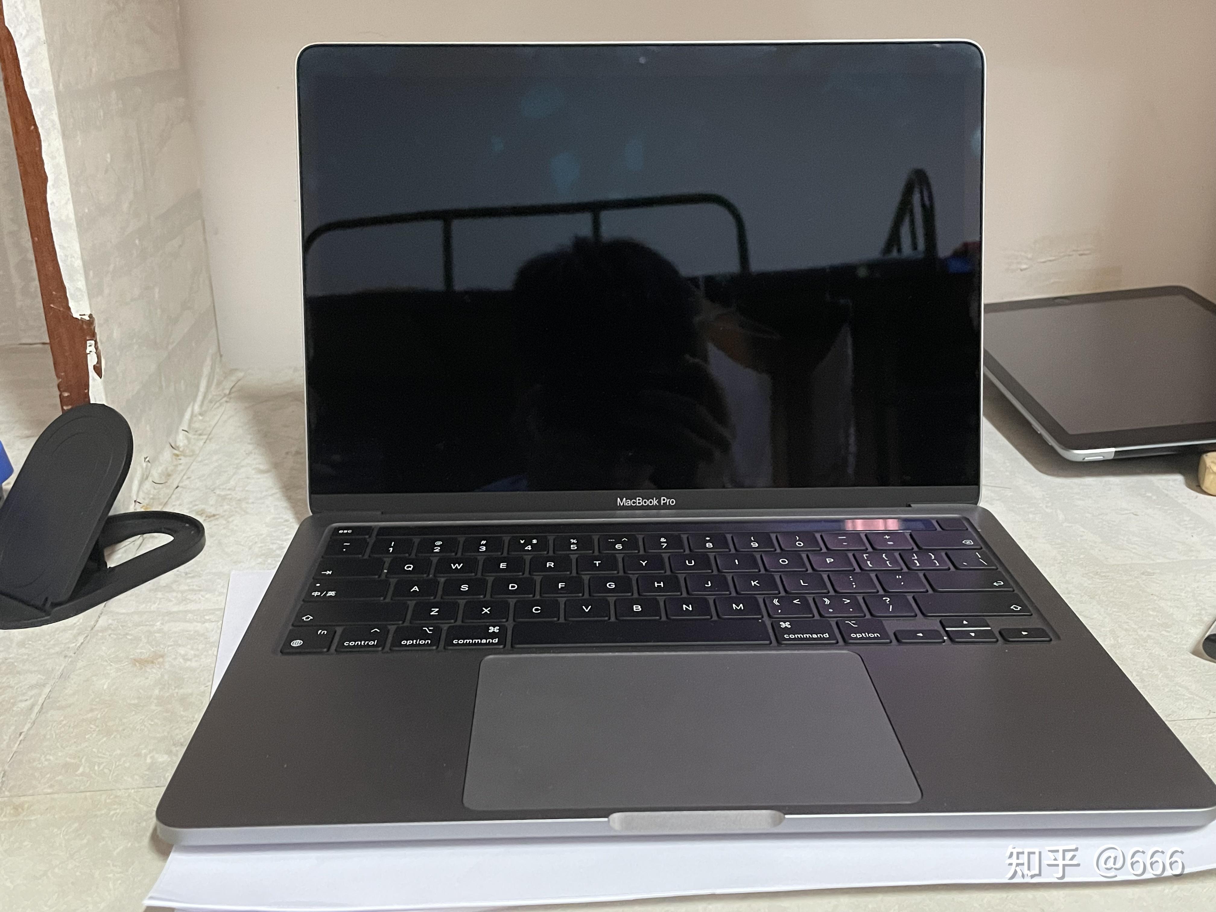 MacBook pro 8+256 使用十天 - 知乎