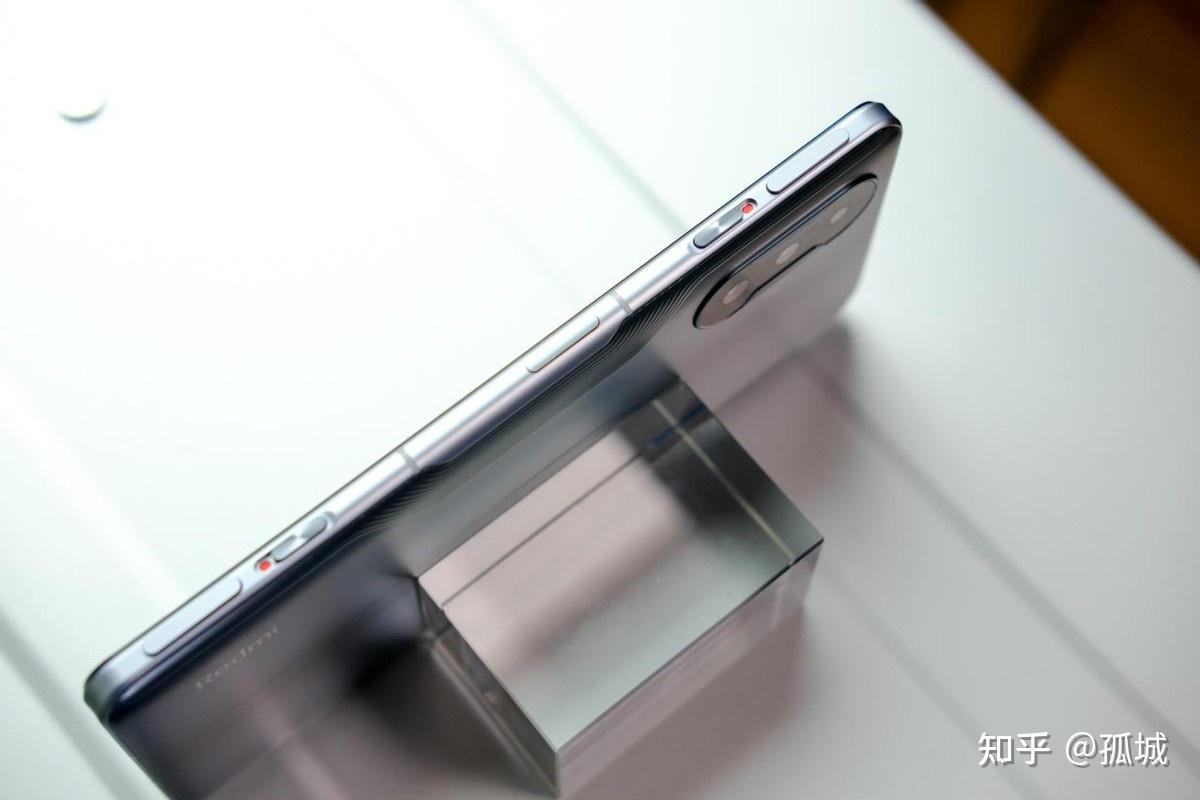 爷青回redmik40游戏版1999元起真的击穿底价了