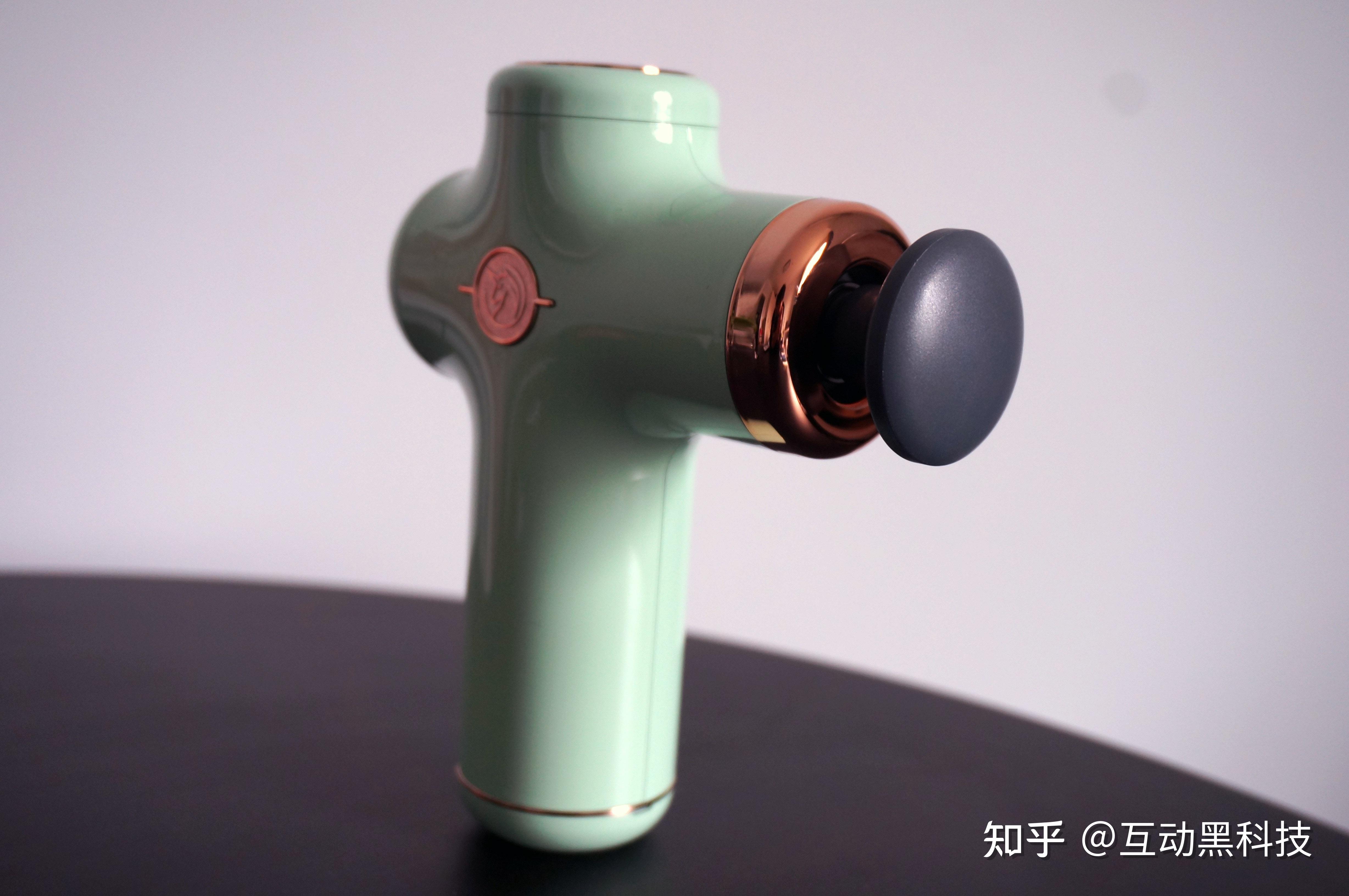 高颜值,小身段,大有用,野小兽筋膜枪上手有感