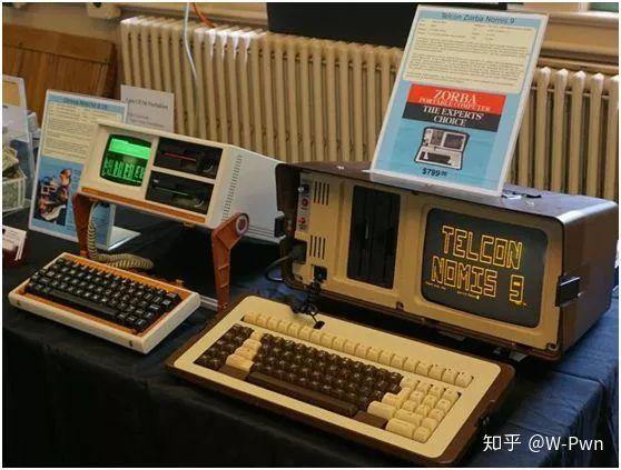 奇特的复古电脑节展览