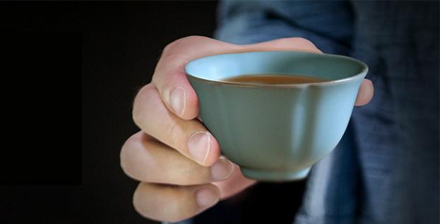 茶桌上基本手语礼仪,你都懂吗?