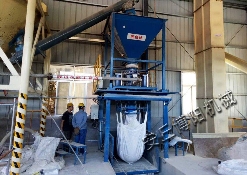 水泥吨袋包装机的性价比怎么样
