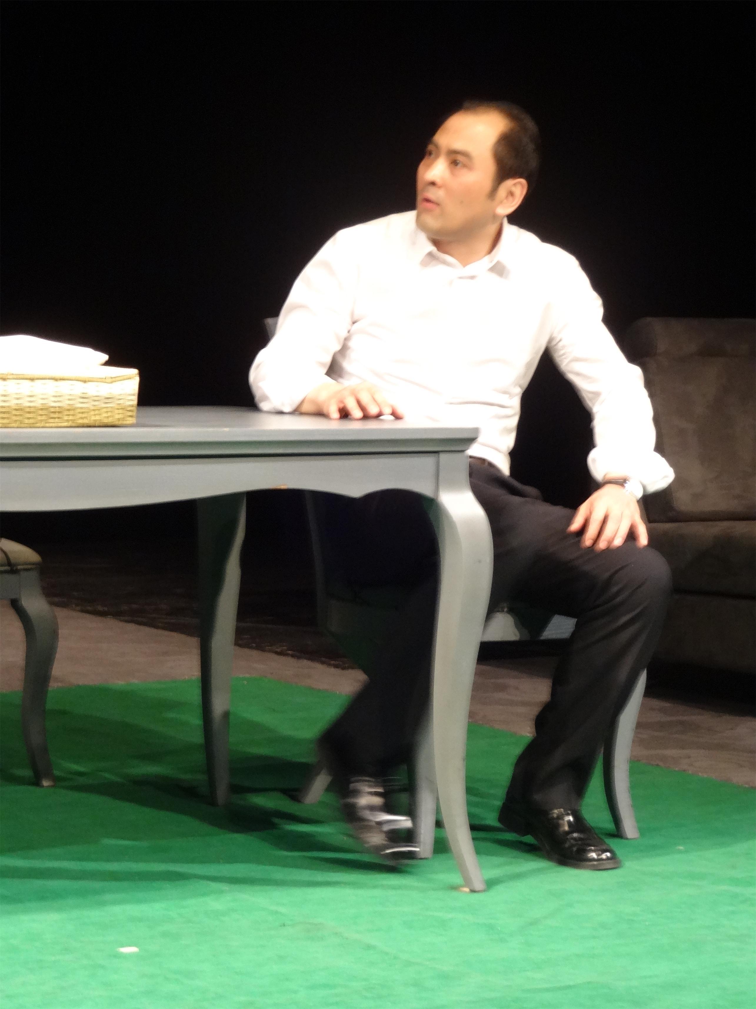 北京人民艺术剧院话剧演员——邹健