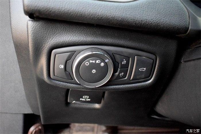 灯光控制 手刹算半个液晶屏 可以显示一些基本信息算半个液晶屏 可以