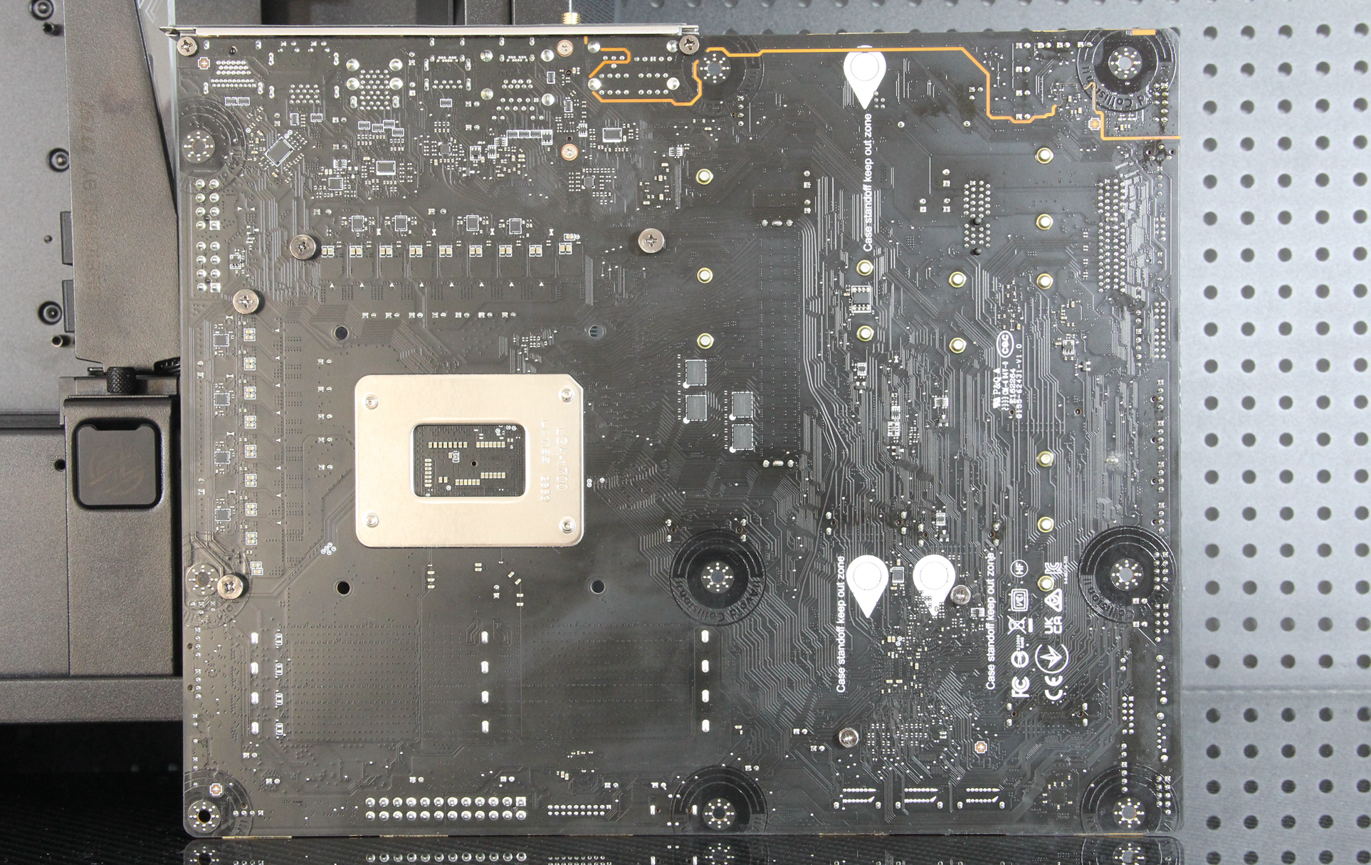 据知情人士爆料z790刀锋钛主板成为主流酷睿平台最受欢迎版本