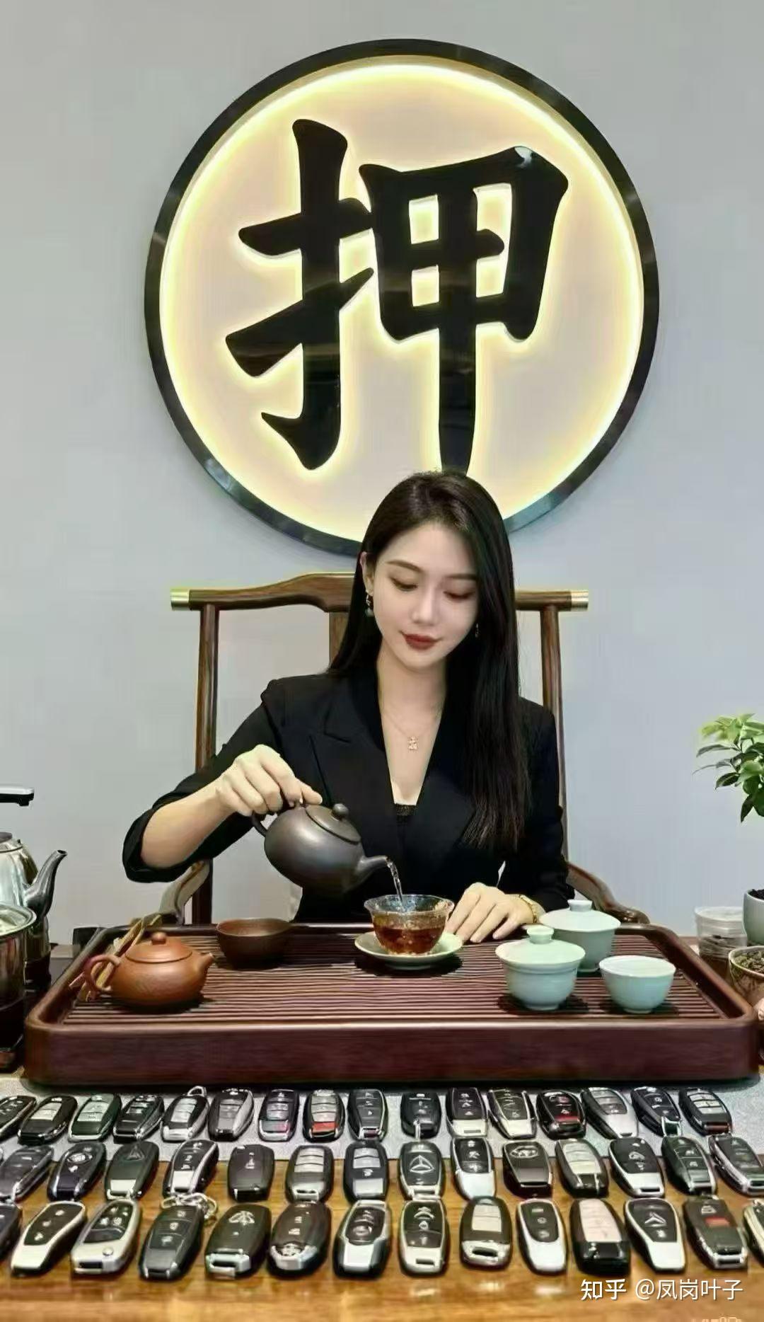 一次把手机和名表一起出了,没想到凤岗这家给价让我当场就签了