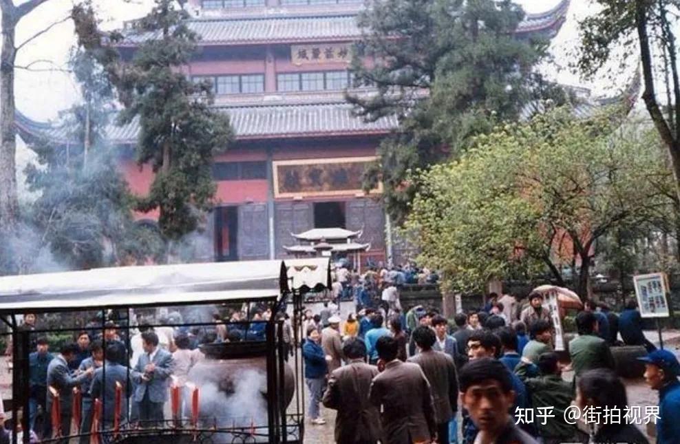 中国杭州　１９８６年版 中兴1986乘用版-中兴汽车ZXAUTO 官方网站