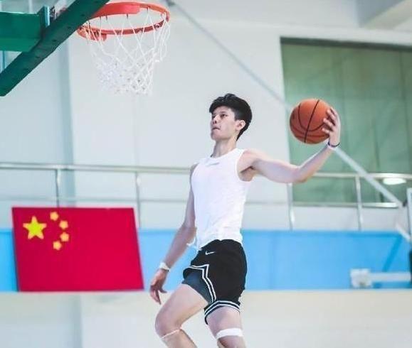 中国男子篮球职业联赛_中国足球协会男子超级联赛_亚洲男子冰球联赛