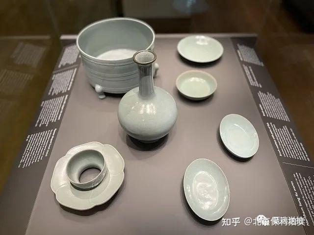 大英博物馆汝窑展国内一线拍卖行征集汝窑