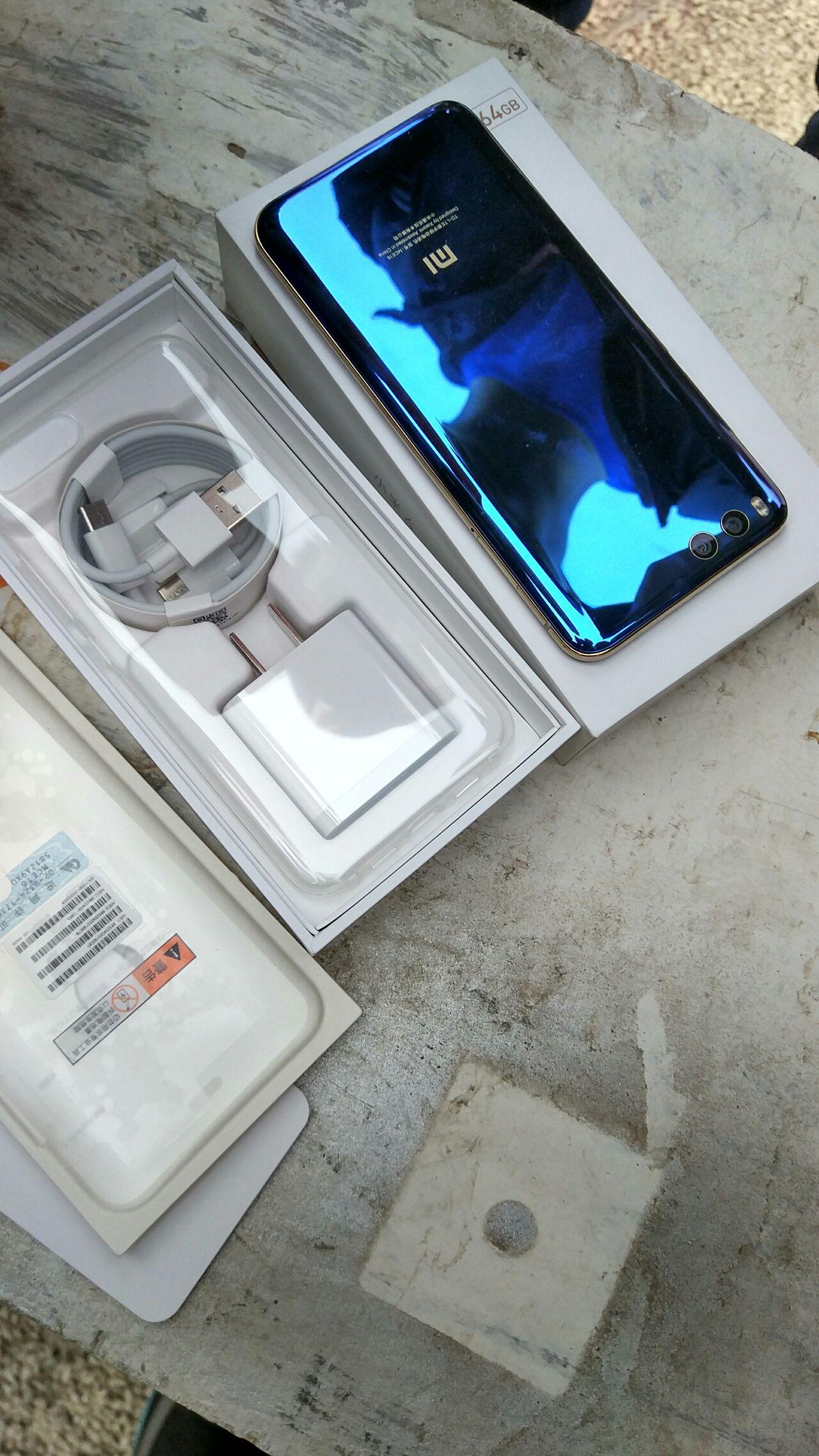 如何看待这次小米6的蓝色版本?