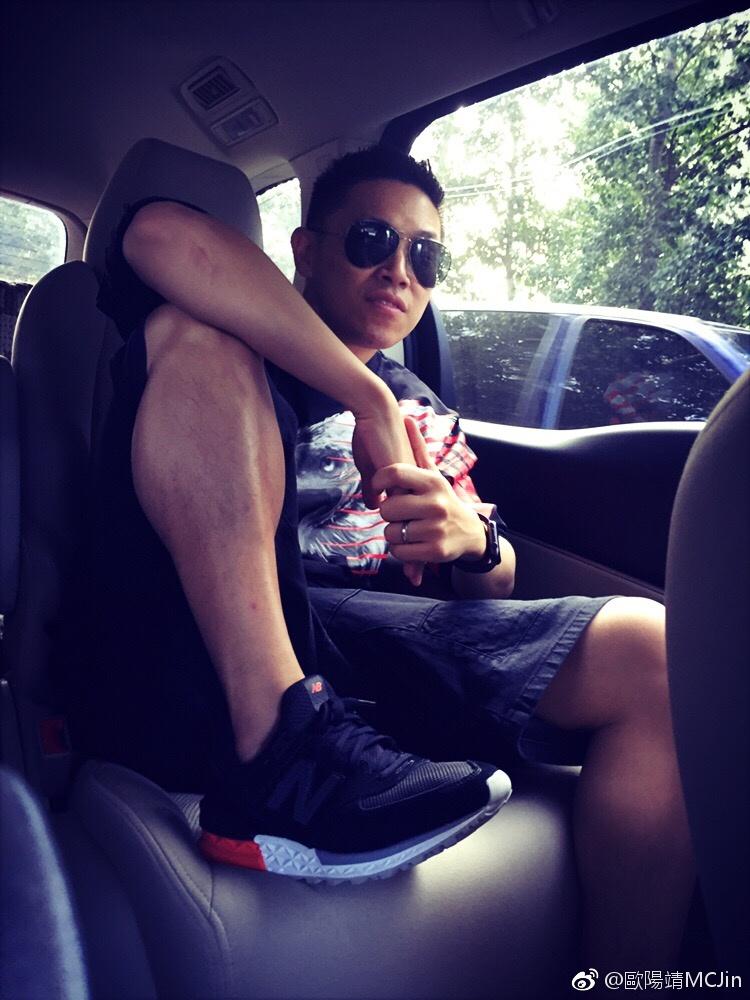 newbalancex欧阳靖穿最快的跑鞋唱最酷的嘻哈