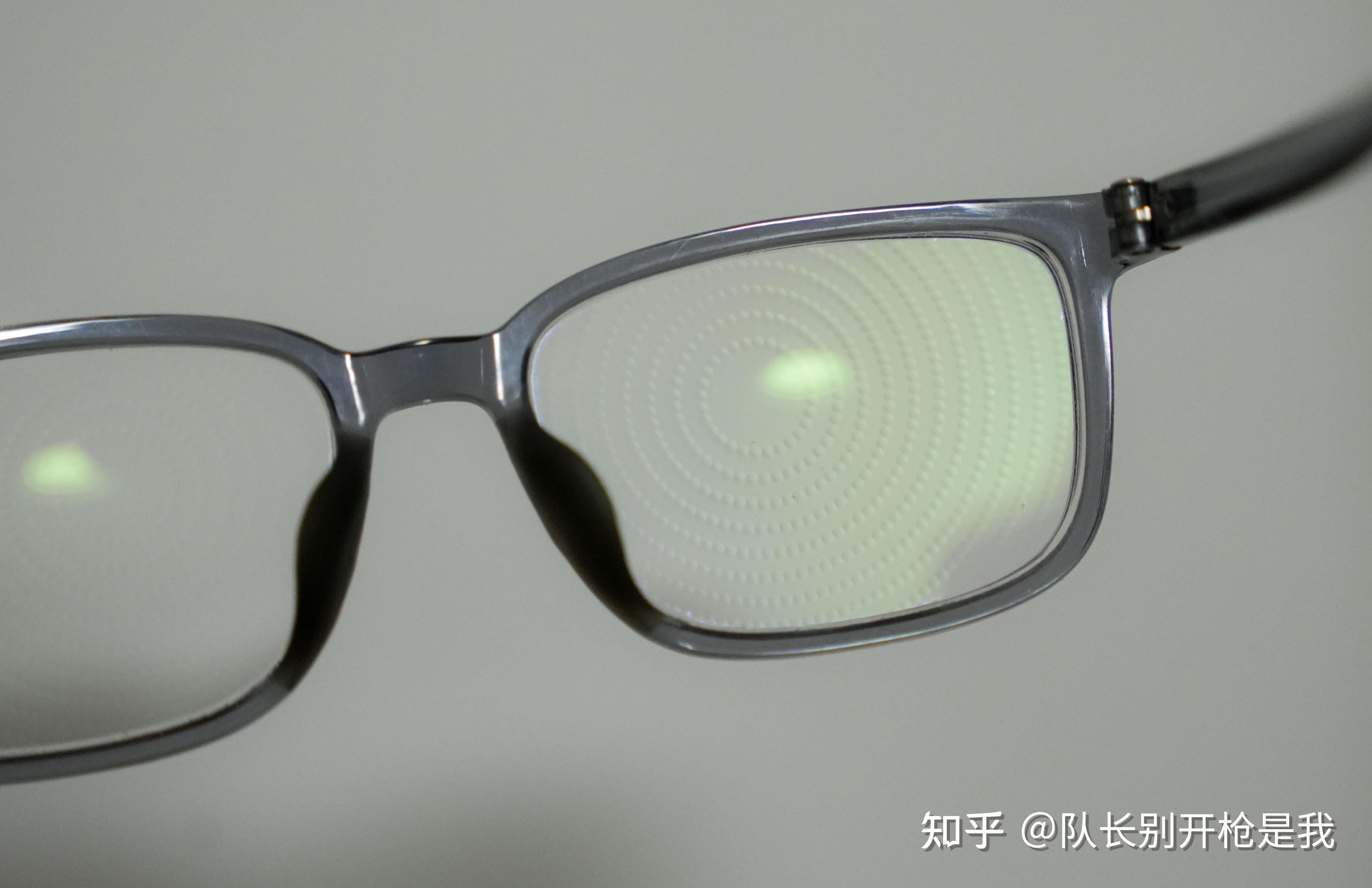 一次差点医患牵出的离焦眼镜事件,配离焦镜你得知道这几件事。 - 知乎